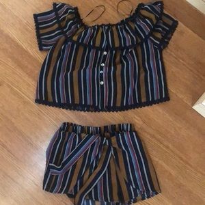 Girls 2 piece outfit